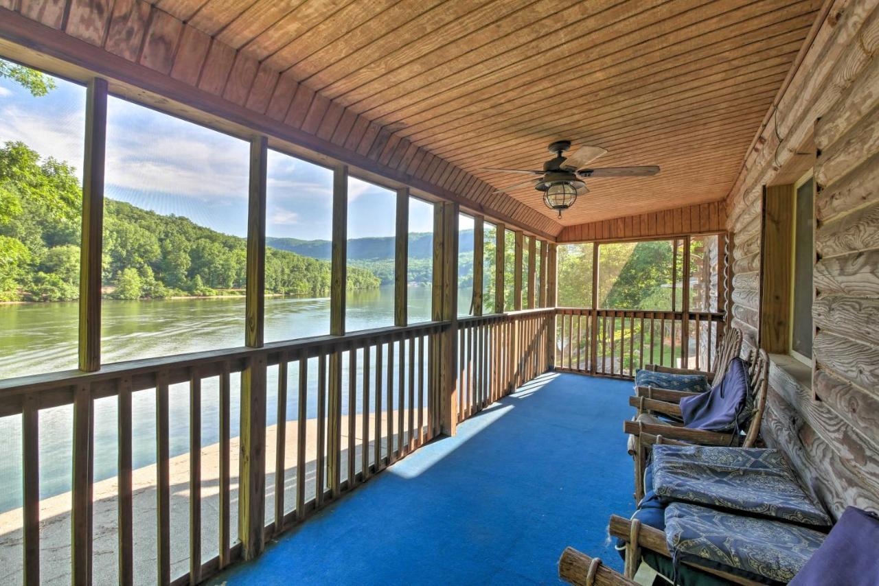 Tenn River Cabin With Hot Tub - 10 Mi To Chattanooga Exterior photo