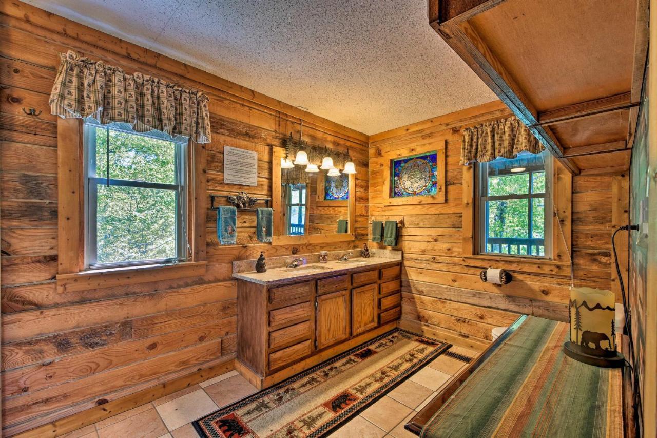 Tenn River Cabin With Hot Tub - 10 Mi To Chattanooga Exterior photo