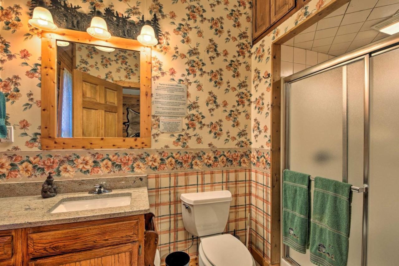 Tenn River Cabin With Hot Tub - 10 Mi To Chattanooga Exterior photo